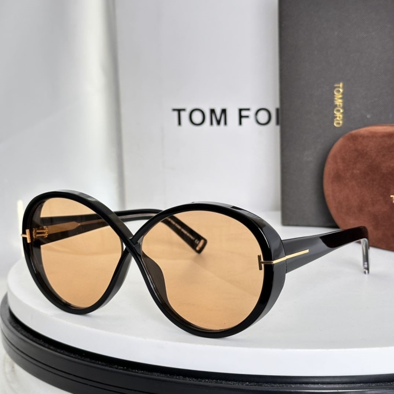 TOM FORD